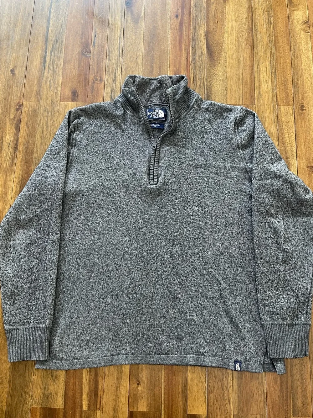 The North Face Men’s Heather Gray Half-Zip Pullover Sweater Size Medium